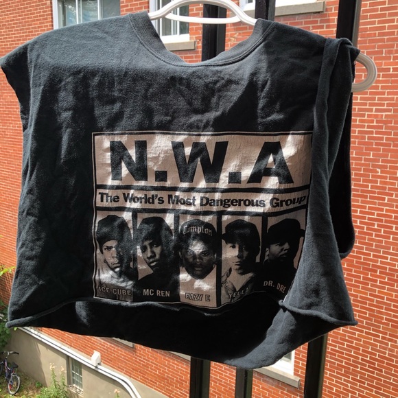 Vintage NWA t shirt crop top - Picture 4 of 4